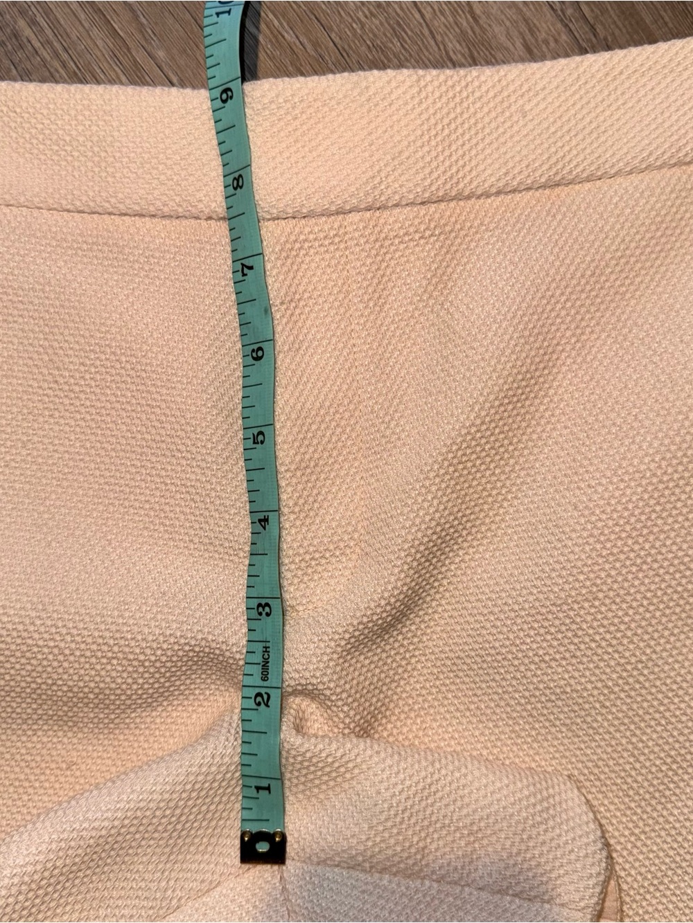 Club Monaco Cream beige Scallop-Hem High-Waist amber textured Shorts 8 - Picture 11 of 14